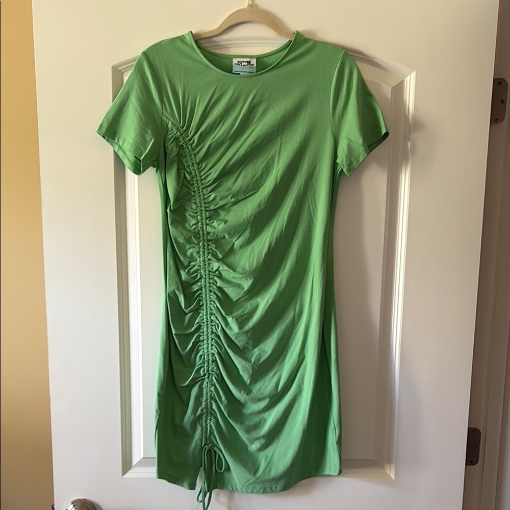 Green Ruched Short Sleeve Dress